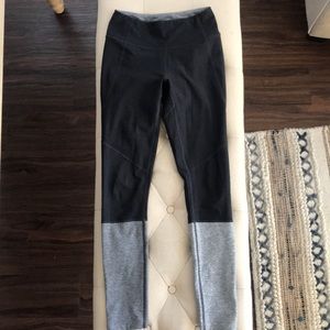 Dipped 7/8 Outdoor Voices Leggings